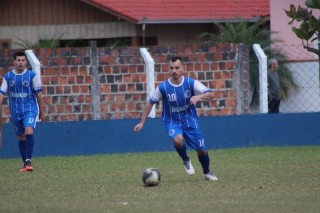 
<a style='margin-left: 5px;' class='btn btn-xs btn-social btn-facebook' href='https://www.facebook.com/sharer/sharer.php?u=https://boladovale.com.br/imgs/800-800-90/conteudo/fotos/1615/img1696.jpg' rel='popup' data-width='500' data-height='400'><i class='fa fa-facebook'></i>Compartilhar <span class='hidden-xs'>no Facebook</span>
</a> 
<a class='btn btn-default btn-xs' target='_blank' href='imgs/800-800-90/conteudo/fotos/1615/img1696.jpg'>
<span class='glyphicon glyphicon-cloud-download'></span> Salvar
</a> 
<span></span>