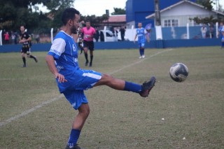 
<a style='margin-left: 5px;' class='btn btn-xs btn-social btn-facebook' href='https://www.facebook.com/sharer/sharer.php?u=https://boladovale.com.br/imgs/800-800-90/conteudo/fotos/1615/img1713.jpg' rel='popup' data-width='500' data-height='400'><i class='fa fa-facebook'></i>Compartilhar <span class='hidden-xs'>no Facebook</span>
</a> 
<a class='btn btn-default btn-xs' target='_blank' href='imgs/800-800-90/conteudo/fotos/1615/img1713.jpg'>
<span class='glyphicon glyphicon-cloud-download'></span> Salvar
</a> 
<span></span>