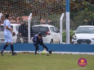 
<a style='margin-left: 5px;' class='btn btn-xs btn-social btn-facebook' href='https://www.facebook.com/sharer/sharer.php?u=https://boladovale.com.br/imgs/800-800-90/conteudo/fotos/1616/img1598.jpg' rel='popup' data-width='500' data-height='400'><i class='fa fa-facebook'></i>Compartilhar <span class='hidden-xs'>no Facebook</span>
</a> 
<a class='btn btn-default btn-xs' target='_blank' href='imgs/800-800-90/conteudo/fotos/1616/img1598.jpg'>
<span class='glyphicon glyphicon-cloud-download'></span> Salvar
</a> 
<span></span>