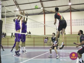 
<a style='margin-left: 5px;' class='btn btn-xs btn-social btn-facebook' href='https://www.facebook.com/sharer/sharer.php?u=https://boladovale.com.br/imgs/800-800-90/conteudo/fotos/1617/img1873.jpg' rel='popup' data-width='500' data-height='400'><i class='fa fa-facebook'></i>Compartilhar <span class='hidden-xs'>no Facebook</span>
</a> 
<a class='btn btn-default btn-xs' target='_blank' href='imgs/800-800-90/conteudo/fotos/1617/img1873.jpg'>
<span class='glyphicon glyphicon-cloud-download'></span> Salvar
</a> 
<span></span>