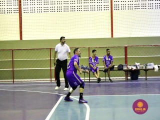 
<a style='margin-left: 5px;' class='btn btn-xs btn-social btn-facebook' href='https://www.facebook.com/sharer/sharer.php?u=https://boladovale.com.br/imgs/800-800-90/conteudo/fotos/1617/img1965.jpg' rel='popup' data-width='500' data-height='400'><i class='fa fa-facebook'></i>Compartilhar <span class='hidden-xs'>no Facebook</span>
</a> 
<a class='btn btn-default btn-xs' target='_blank' href='imgs/800-800-90/conteudo/fotos/1617/img1965.jpg'>
<span class='glyphicon glyphicon-cloud-download'></span> Salvar
</a> 
<span></span>