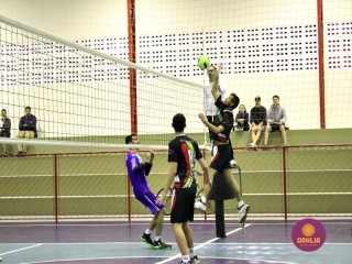 
<a style='margin-left: 5px;' class='btn btn-xs btn-social btn-facebook' href='https://www.facebook.com/sharer/sharer.php?u=https://boladovale.com.br/imgs/800-800-90/conteudo/fotos/1617/img2038.jpg' rel='popup' data-width='500' data-height='400'><i class='fa fa-facebook'></i>Compartilhar <span class='hidden-xs'>no Facebook</span>
</a> 
<a class='btn btn-default btn-xs' target='_blank' href='imgs/800-800-90/conteudo/fotos/1617/img2038.jpg'>
<span class='glyphicon glyphicon-cloud-download'></span> Salvar
</a> 
<span></span>