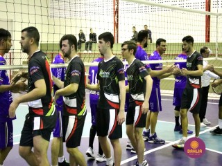 
<a style='margin-left: 5px;' class='btn btn-xs btn-social btn-facebook' href='https://www.facebook.com/sharer/sharer.php?u=https://boladovale.com.br/imgs/800-800-90/conteudo/fotos/1617/img2054.jpg' rel='popup' data-width='500' data-height='400'><i class='fa fa-facebook'></i>Compartilhar <span class='hidden-xs'>no Facebook</span>
</a> 
<a class='btn btn-default btn-xs' target='_blank' href='imgs/800-800-90/conteudo/fotos/1617/img2054.jpg'>
<span class='glyphicon glyphicon-cloud-download'></span> Salvar
</a> 
<span></span>