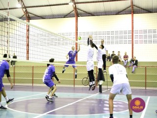 
<a style='margin-left: 5px;' class='btn btn-xs btn-social btn-facebook' href='https://www.facebook.com/sharer/sharer.php?u=https://boladovale.com.br/imgs/800-800-90/conteudo/fotos/1617/img2092.jpg' rel='popup' data-width='500' data-height='400'><i class='fa fa-facebook'></i>Compartilhar <span class='hidden-xs'>no Facebook</span>
</a> 
<a class='btn btn-default btn-xs' target='_blank' href='imgs/800-800-90/conteudo/fotos/1617/img2092.jpg'>
<span class='glyphicon glyphicon-cloud-download'></span> Salvar
</a> 
<span></span>