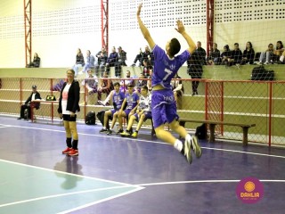 
<a style='margin-left: 5px;' class='btn btn-xs btn-social btn-facebook' href='https://www.facebook.com/sharer/sharer.php?u=https://boladovale.com.br/imgs/800-800-90/conteudo/fotos/1617/img2132.jpg' rel='popup' data-width='500' data-height='400'><i class='fa fa-facebook'></i>Compartilhar <span class='hidden-xs'>no Facebook</span>
</a> 
<a class='btn btn-default btn-xs' target='_blank' href='imgs/800-800-90/conteudo/fotos/1617/img2132.jpg'>
<span class='glyphicon glyphicon-cloud-download'></span> Salvar
</a> 
<span></span>