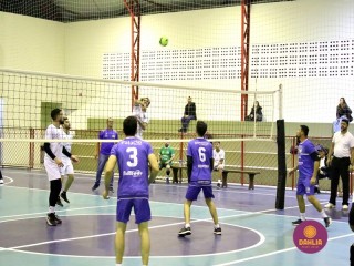 
<a style='margin-left: 5px;' class='btn btn-xs btn-social btn-facebook' href='https://www.facebook.com/sharer/sharer.php?u=https://boladovale.com.br/imgs/800-800-90/conteudo/fotos/1617/img2171.jpg' rel='popup' data-width='500' data-height='400'><i class='fa fa-facebook'></i>Compartilhar <span class='hidden-xs'>no Facebook</span>
</a> 
<a class='btn btn-default btn-xs' target='_blank' href='imgs/800-800-90/conteudo/fotos/1617/img2171.jpg'>
<span class='glyphicon glyphicon-cloud-download'></span> Salvar
</a> 
<span></span>