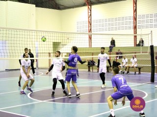 
<a style='margin-left: 5px;' class='btn btn-xs btn-social btn-facebook' href='https://www.facebook.com/sharer/sharer.php?u=https://boladovale.com.br/imgs/800-800-90/conteudo/fotos/1617/img2189.jpg' rel='popup' data-width='500' data-height='400'><i class='fa fa-facebook'></i>Compartilhar <span class='hidden-xs'>no Facebook</span>
</a> 
<a class='btn btn-default btn-xs' target='_blank' href='imgs/800-800-90/conteudo/fotos/1617/img2189.jpg'>
<span class='glyphicon glyphicon-cloud-download'></span> Salvar
</a> 
<span></span>