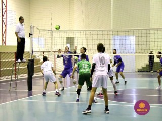 
<a style='margin-left: 5px;' class='btn btn-xs btn-social btn-facebook' href='https://www.facebook.com/sharer/sharer.php?u=https://boladovale.com.br/imgs/800-800-90/conteudo/fotos/1617/img2212.jpg' rel='popup' data-width='500' data-height='400'><i class='fa fa-facebook'></i>Compartilhar <span class='hidden-xs'>no Facebook</span>
</a> 
<a class='btn btn-default btn-xs' target='_blank' href='imgs/800-800-90/conteudo/fotos/1617/img2212.jpg'>
<span class='glyphicon glyphicon-cloud-download'></span> Salvar
</a> 
<span></span>