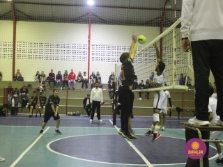 
<a style='margin-left: 5px;' class='btn btn-xs btn-social btn-facebook' href='https://www.facebook.com/sharer/sharer.php?u=https://boladovale.com.br/imgs/800-800-90/conteudo/fotos/1618/img1039.jpg' rel='popup' data-width='500' data-height='400'><i class='fa fa-facebook'></i>Compartilhar <span class='hidden-xs'>no Facebook</span>
</a> 
<a class='btn btn-default btn-xs' target='_blank' href='imgs/800-800-90/conteudo/fotos/1618/img1039.jpg'>
<span class='glyphicon glyphicon-cloud-download'></span> Salvar
</a> 
<span></span>