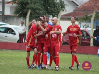 
<a style='margin-left: 5px;' class='btn btn-xs btn-social btn-facebook' href='https://www.facebook.com/sharer/sharer.php?u=https://boladovale.com.br/imgs/800-800-90/conteudo/fotos/1619/img1382.jpg' rel='popup' data-width='500' data-height='400'><i class='fa fa-facebook'></i>Compartilhar <span class='hidden-xs'>no Facebook</span>
</a> 
<a class='btn btn-default btn-xs' target='_blank' href='imgs/800-800-90/conteudo/fotos/1619/img1382.jpg'>
<span class='glyphicon glyphicon-cloud-download'></span> Salvar
</a> 
<span></span>