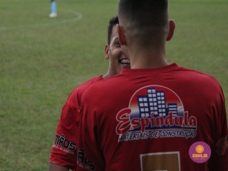 
<a style='margin-left: 5px;' class='btn btn-xs btn-social btn-facebook' href='https://www.facebook.com/sharer/sharer.php?u=https://boladovale.com.br/imgs/800-800-90/conteudo/fotos/1619/img1423.jpg' rel='popup' data-width='500' data-height='400'><i class='fa fa-facebook'></i>Compartilhar <span class='hidden-xs'>no Facebook</span>
</a> 
<a class='btn btn-default btn-xs' target='_blank' href='imgs/800-800-90/conteudo/fotos/1619/img1423.jpg'>
<span class='glyphicon glyphicon-cloud-download'></span> Salvar
</a> 
<span></span>
