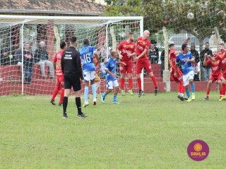 
<a style='margin-left: 5px;' class='btn btn-xs btn-social btn-facebook' href='https://www.facebook.com/sharer/sharer.php?u=https://boladovale.com.br/imgs/800-800-90/conteudo/fotos/1619/img1489.jpg' rel='popup' data-width='500' data-height='400'><i class='fa fa-facebook'></i>Compartilhar <span class='hidden-xs'>no Facebook</span>
</a> 
<a class='btn btn-default btn-xs' target='_blank' href='imgs/800-800-90/conteudo/fotos/1619/img1489.jpg'>
<span class='glyphicon glyphicon-cloud-download'></span> Salvar
</a> 
<span></span>