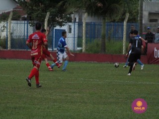 
<a style='margin-left: 5px;' class='btn btn-xs btn-social btn-facebook' href='https://www.facebook.com/sharer/sharer.php?u=https://boladovale.com.br/imgs/800-800-90/conteudo/fotos/1619/img1497.jpg' rel='popup' data-width='500' data-height='400'><i class='fa fa-facebook'></i>Compartilhar <span class='hidden-xs'>no Facebook</span>
</a> 
<a class='btn btn-default btn-xs' target='_blank' href='imgs/800-800-90/conteudo/fotos/1619/img1497.jpg'>
<span class='glyphicon glyphicon-cloud-download'></span> Salvar
</a> 
<span></span>