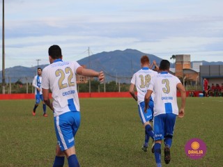 
<a style='margin-left: 5px;' class='btn btn-xs btn-social btn-facebook' href='https://www.facebook.com/sharer/sharer.php?u=https://boladovale.com.br/imgs/800-800-90/conteudo/fotos/1620/img2386.jpg' rel='popup' data-width='500' data-height='400'><i class='fa fa-facebook'></i>Compartilhar <span class='hidden-xs'>no Facebook</span>
</a> 
<a class='btn btn-default btn-xs' target='_blank' href='imgs/800-800-90/conteudo/fotos/1620/img2386.jpg'>
<span class='glyphicon glyphicon-cloud-download'></span> Salvar
</a> 
<span></span>