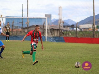 
<a style='margin-left: 5px;' class='btn btn-xs btn-social btn-facebook' href='https://www.facebook.com/sharer/sharer.php?u=https://boladovale.com.br/imgs/800-800-90/conteudo/fotos/1620/img2440.jpg' rel='popup' data-width='500' data-height='400'><i class='fa fa-facebook'></i>Compartilhar <span class='hidden-xs'>no Facebook</span>
</a> 
<a class='btn btn-default btn-xs' target='_blank' href='imgs/800-800-90/conteudo/fotos/1620/img2440.jpg'>
<span class='glyphicon glyphicon-cloud-download'></span> Salvar
</a> 
<span></span>