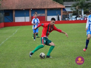 
<a style='margin-left: 5px;' class='btn btn-xs btn-social btn-facebook' href='https://www.facebook.com/sharer/sharer.php?u=https://boladovale.com.br/imgs/800-800-90/conteudo/fotos/1620/img2444.jpg' rel='popup' data-width='500' data-height='400'><i class='fa fa-facebook'></i>Compartilhar <span class='hidden-xs'>no Facebook</span>
</a> 
<a class='btn btn-default btn-xs' target='_blank' href='imgs/800-800-90/conteudo/fotos/1620/img2444.jpg'>
<span class='glyphicon glyphicon-cloud-download'></span> Salvar
</a> 
<span></span>