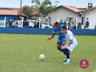 
<a style='margin-left: 5px;' class='btn btn-xs btn-social btn-facebook' href='https://www.facebook.com/sharer/sharer.php?u=https://boladovale.com.br/imgs/800-800-90/conteudo/fotos/1621/img1770.jpg' rel='popup' data-width='500' data-height='400'><i class='fa fa-facebook'></i>Compartilhar <span class='hidden-xs'>no Facebook</span>
</a> 
<a class='btn btn-default btn-xs' target='_blank' href='imgs/800-800-90/conteudo/fotos/1621/img1770.jpg'>
<span class='glyphicon glyphicon-cloud-download'></span> Salvar
</a> 
<span></span>