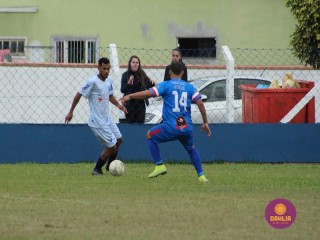 
<a style='margin-left: 5px;' class='btn btn-xs btn-social btn-facebook' href='https://www.facebook.com/sharer/sharer.php?u=https://boladovale.com.br/imgs/800-800-90/conteudo/fotos/1621/img1794.jpg' rel='popup' data-width='500' data-height='400'><i class='fa fa-facebook'></i>Compartilhar <span class='hidden-xs'>no Facebook</span>
</a> 
<a class='btn btn-default btn-xs' target='_blank' href='imgs/800-800-90/conteudo/fotos/1621/img1794.jpg'>
<span class='glyphicon glyphicon-cloud-download'></span> Salvar
</a> 
<span></span>
