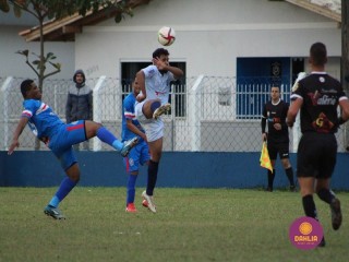 
<a style='margin-left: 5px;' class='btn btn-xs btn-social btn-facebook' href='https://www.facebook.com/sharer/sharer.php?u=https://boladovale.com.br/imgs/800-800-90/conteudo/fotos/1621/img1831.jpg' rel='popup' data-width='500' data-height='400'><i class='fa fa-facebook'></i>Compartilhar <span class='hidden-xs'>no Facebook</span>
</a> 
<a class='btn btn-default btn-xs' target='_blank' href='imgs/800-800-90/conteudo/fotos/1621/img1831.jpg'>
<span class='glyphicon glyphicon-cloud-download'></span> Salvar
</a> 
<span></span>