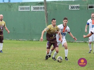 
<a style='margin-left: 5px;' class='btn btn-xs btn-social btn-facebook' href='https://www.facebook.com/sharer/sharer.php?u=https://boladovale.com.br/imgs/800-800-90/conteudo/fotos/1622/img1607.jpg' rel='popup' data-width='500' data-height='400'><i class='fa fa-facebook'></i>Compartilhar <span class='hidden-xs'>no Facebook</span>
</a> 
<a class='btn btn-default btn-xs' target='_blank' href='imgs/800-800-90/conteudo/fotos/1622/img1607.jpg'>
<span class='glyphicon glyphicon-cloud-download'></span> Salvar
</a> 
<span></span>