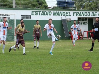 
<a style='margin-left: 5px;' class='btn btn-xs btn-social btn-facebook' href='https://www.facebook.com/sharer/sharer.php?u=https://boladovale.com.br/imgs/800-800-90/conteudo/fotos/1622/img1618.jpg' rel='popup' data-width='500' data-height='400'><i class='fa fa-facebook'></i>Compartilhar <span class='hidden-xs'>no Facebook</span>
</a> 
<a class='btn btn-default btn-xs' target='_blank' href='imgs/800-800-90/conteudo/fotos/1622/img1618.jpg'>
<span class='glyphicon glyphicon-cloud-download'></span> Salvar
</a> 
<span></span>