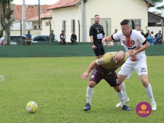 
<a style='margin-left: 5px;' class='btn btn-xs btn-social btn-facebook' href='https://www.facebook.com/sharer/sharer.php?u=https://boladovale.com.br/imgs/800-800-90/conteudo/fotos/1622/img1644.jpg' rel='popup' data-width='500' data-height='400'><i class='fa fa-facebook'></i>Compartilhar <span class='hidden-xs'>no Facebook</span>
</a> 
<a class='btn btn-default btn-xs' target='_blank' href='imgs/800-800-90/conteudo/fotos/1622/img1644.jpg'>
<span class='glyphicon glyphicon-cloud-download'></span> Salvar
</a> 
<span></span>