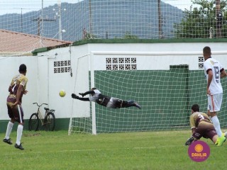 
<a style='margin-left: 5px;' class='btn btn-xs btn-social btn-facebook' href='https://www.facebook.com/sharer/sharer.php?u=https://boladovale.com.br/imgs/800-800-90/conteudo/fotos/1622/img1659.jpg' rel='popup' data-width='500' data-height='400'><i class='fa fa-facebook'></i>Compartilhar <span class='hidden-xs'>no Facebook</span>
</a> 
<a class='btn btn-default btn-xs' target='_blank' href='imgs/800-800-90/conteudo/fotos/1622/img1659.jpg'>
<span class='glyphicon glyphicon-cloud-download'></span> Salvar
</a> 
<span></span>