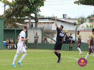 
<a style='margin-left: 5px;' class='btn btn-xs btn-social btn-facebook' href='https://www.facebook.com/sharer/sharer.php?u=https://boladovale.com.br/imgs/800-800-90/conteudo/fotos/1622/img1675.jpg' rel='popup' data-width='500' data-height='400'><i class='fa fa-facebook'></i>Compartilhar <span class='hidden-xs'>no Facebook</span>
</a> 
<a class='btn btn-default btn-xs' target='_blank' href='imgs/800-800-90/conteudo/fotos/1622/img1675.jpg'>
<span class='glyphicon glyphicon-cloud-download'></span> Salvar
</a> 
<span></span>