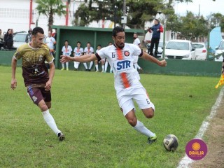 
<a style='margin-left: 5px;' class='btn btn-xs btn-social btn-facebook' href='https://www.facebook.com/sharer/sharer.php?u=https://boladovale.com.br/imgs/800-800-90/conteudo/fotos/1622/img1684.jpg' rel='popup' data-width='500' data-height='400'><i class='fa fa-facebook'></i>Compartilhar <span class='hidden-xs'>no Facebook</span>
</a> 
<a class='btn btn-default btn-xs' target='_blank' href='imgs/800-800-90/conteudo/fotos/1622/img1684.jpg'>
<span class='glyphicon glyphicon-cloud-download'></span> Salvar
</a> 
<span></span>