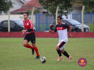 
<a style='margin-left: 5px;' class='btn btn-xs btn-social btn-facebook' href='https://www.facebook.com/sharer/sharer.php?u=https://boladovale.com.br/imgs/800-800-90/conteudo/fotos/1623/img2619.jpg' rel='popup' data-width='500' data-height='400'><i class='fa fa-facebook'></i>Compartilhar <span class='hidden-xs'>no Facebook</span>
</a> 
<a class='btn btn-default btn-xs' target='_blank' href='imgs/800-800-90/conteudo/fotos/1623/img2619.jpg'>
<span class='glyphicon glyphicon-cloud-download'></span> Salvar
</a> 
<span></span>