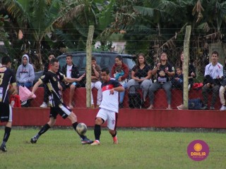
<a style='margin-left: 5px;' class='btn btn-xs btn-social btn-facebook' href='https://www.facebook.com/sharer/sharer.php?u=https://boladovale.com.br/imgs/800-800-90/conteudo/fotos/1623/img2624.jpg' rel='popup' data-width='500' data-height='400'><i class='fa fa-facebook'></i>Compartilhar <span class='hidden-xs'>no Facebook</span>
</a> 
<a class='btn btn-default btn-xs' target='_blank' href='imgs/800-800-90/conteudo/fotos/1623/img2624.jpg'>
<span class='glyphicon glyphicon-cloud-download'></span> Salvar
</a> 
<span></span>