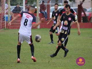 
<a style='margin-left: 5px;' class='btn btn-xs btn-social btn-facebook' href='https://www.facebook.com/sharer/sharer.php?u=https://boladovale.com.br/imgs/800-800-90/conteudo/fotos/1623/img2627.jpg' rel='popup' data-width='500' data-height='400'><i class='fa fa-facebook'></i>Compartilhar <span class='hidden-xs'>no Facebook</span>
</a> 
<a class='btn btn-default btn-xs' target='_blank' href='imgs/800-800-90/conteudo/fotos/1623/img2627.jpg'>
<span class='glyphicon glyphicon-cloud-download'></span> Salvar
</a> 
<span></span>