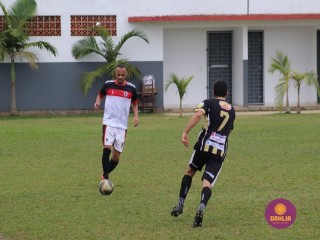 
<a style='margin-left: 5px;' class='btn btn-xs btn-social btn-facebook' href='https://www.facebook.com/sharer/sharer.php?u=https://boladovale.com.br/imgs/800-800-90/conteudo/fotos/1623/img2629.jpg' rel='popup' data-width='500' data-height='400'><i class='fa fa-facebook'></i>Compartilhar <span class='hidden-xs'>no Facebook</span>
</a> 
<a class='btn btn-default btn-xs' target='_blank' href='imgs/800-800-90/conteudo/fotos/1623/img2629.jpg'>
<span class='glyphicon glyphicon-cloud-download'></span> Salvar
</a> 
<span></span>