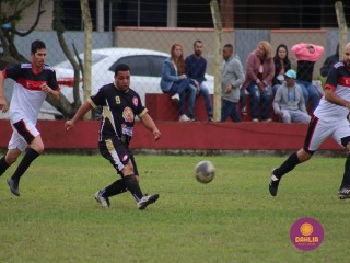 
<a style='margin-left: 5px;' class='btn btn-xs btn-social btn-facebook' href='https://www.facebook.com/sharer/sharer.php?u=https://boladovale.com.br/imgs/800-800-90/conteudo/fotos/1623/img2631.jpg' rel='popup' data-width='500' data-height='400'><i class='fa fa-facebook'></i>Compartilhar <span class='hidden-xs'>no Facebook</span>
</a> 
<a class='btn btn-default btn-xs' target='_blank' href='imgs/800-800-90/conteudo/fotos/1623/img2631.jpg'>
<span class='glyphicon glyphicon-cloud-download'></span> Salvar
</a> 
<span></span>
