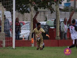 
<a style='margin-left: 5px;' class='btn btn-xs btn-social btn-facebook' href='https://www.facebook.com/sharer/sharer.php?u=https://boladovale.com.br/imgs/800-800-90/conteudo/fotos/1623/img2662.jpg' rel='popup' data-width='500' data-height='400'><i class='fa fa-facebook'></i>Compartilhar <span class='hidden-xs'>no Facebook</span>
</a> 
<a class='btn btn-default btn-xs' target='_blank' href='imgs/800-800-90/conteudo/fotos/1623/img2662.jpg'>
<span class='glyphicon glyphicon-cloud-download'></span> Salvar
</a> 
<span></span>