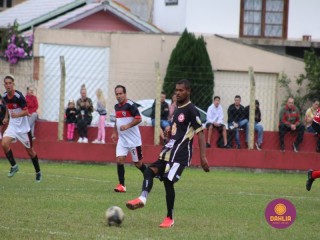 
<a style='margin-left: 5px;' class='btn btn-xs btn-social btn-facebook' href='https://www.facebook.com/sharer/sharer.php?u=https://boladovale.com.br/imgs/800-800-90/conteudo/fotos/1623/img2667.jpg' rel='popup' data-width='500' data-height='400'><i class='fa fa-facebook'></i>Compartilhar <span class='hidden-xs'>no Facebook</span>
</a> 
<a class='btn btn-default btn-xs' target='_blank' href='imgs/800-800-90/conteudo/fotos/1623/img2667.jpg'>
<span class='glyphicon glyphicon-cloud-download'></span> Salvar
</a> 
<span></span>