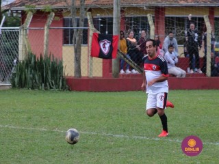 
<a style='margin-left: 5px;' class='btn btn-xs btn-social btn-facebook' href='https://www.facebook.com/sharer/sharer.php?u=https://boladovale.com.br/imgs/800-800-90/conteudo/fotos/1623/img2672.jpg' rel='popup' data-width='500' data-height='400'><i class='fa fa-facebook'></i>Compartilhar <span class='hidden-xs'>no Facebook</span>
</a> 
<a class='btn btn-default btn-xs' target='_blank' href='imgs/800-800-90/conteudo/fotos/1623/img2672.jpg'>
<span class='glyphicon glyphicon-cloud-download'></span> Salvar
</a> 
<span></span>