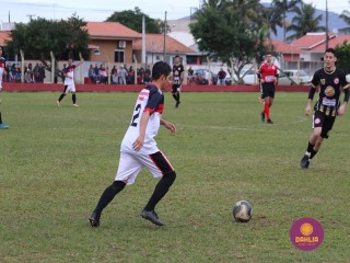 
<a style='margin-left: 5px;' class='btn btn-xs btn-social btn-facebook' href='https://www.facebook.com/sharer/sharer.php?u=https://boladovale.com.br/imgs/800-800-90/conteudo/fotos/1623/img2682.jpg' rel='popup' data-width='500' data-height='400'><i class='fa fa-facebook'></i>Compartilhar <span class='hidden-xs'>no Facebook</span>
</a> 
<a class='btn btn-default btn-xs' target='_blank' href='imgs/800-800-90/conteudo/fotos/1623/img2682.jpg'>
<span class='glyphicon glyphicon-cloud-download'></span> Salvar
</a> 
<span></span>