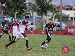 
<a style='margin-left: 5px;' class='btn btn-xs btn-social btn-facebook' href='https://www.facebook.com/sharer/sharer.php?u=https://boladovale.com.br/imgs/800-800-90/conteudo/fotos/1623/img2692.jpg' rel='popup' data-width='500' data-height='400'><i class='fa fa-facebook'></i>Compartilhar <span class='hidden-xs'>no Facebook</span>
</a> 
<a class='btn btn-default btn-xs' target='_blank' href='imgs/800-800-90/conteudo/fotos/1623/img2692.jpg'>
<span class='glyphicon glyphicon-cloud-download'></span> Salvar
</a> 
<span></span>