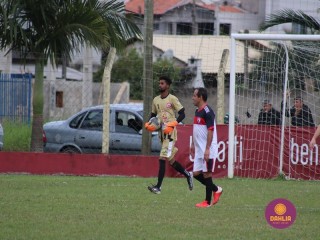 
<a style='margin-left: 5px;' class='btn btn-xs btn-social btn-facebook' href='https://www.facebook.com/sharer/sharer.php?u=https://boladovale.com.br/imgs/800-800-90/conteudo/fotos/1623/img2693.jpg' rel='popup' data-width='500' data-height='400'><i class='fa fa-facebook'></i>Compartilhar <span class='hidden-xs'>no Facebook</span>
</a> 
<a class='btn btn-default btn-xs' target='_blank' href='imgs/800-800-90/conteudo/fotos/1623/img2693.jpg'>
<span class='glyphicon glyphicon-cloud-download'></span> Salvar
</a> 
<span></span>