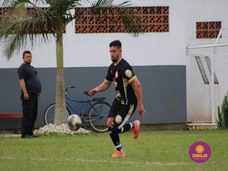 
<a style='margin-left: 5px;' class='btn btn-xs btn-social btn-facebook' href='https://www.facebook.com/sharer/sharer.php?u=https://boladovale.com.br/imgs/800-800-90/conteudo/fotos/1623/img2700.jpg' rel='popup' data-width='500' data-height='400'><i class='fa fa-facebook'></i>Compartilhar <span class='hidden-xs'>no Facebook</span>
</a> 
<a class='btn btn-default btn-xs' target='_blank' href='imgs/800-800-90/conteudo/fotos/1623/img2700.jpg'>
<span class='glyphicon glyphicon-cloud-download'></span> Salvar
</a> 
<span></span>