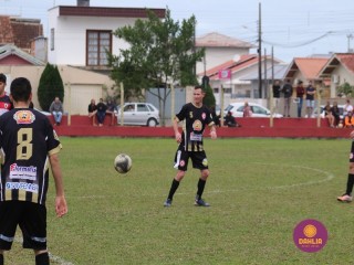 
<a style='margin-left: 5px;' class='btn btn-xs btn-social btn-facebook' href='https://www.facebook.com/sharer/sharer.php?u=https://boladovale.com.br/imgs/800-800-90/conteudo/fotos/1623/img2717.jpg' rel='popup' data-width='500' data-height='400'><i class='fa fa-facebook'></i>Compartilhar <span class='hidden-xs'>no Facebook</span>
</a> 
<a class='btn btn-default btn-xs' target='_blank' href='imgs/800-800-90/conteudo/fotos/1623/img2717.jpg'>
<span class='glyphicon glyphicon-cloud-download'></span> Salvar
</a> 
<span></span>