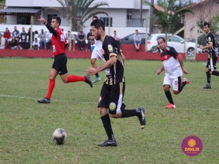 
<a style='margin-left: 5px;' class='btn btn-xs btn-social btn-facebook' href='https://www.facebook.com/sharer/sharer.php?u=https://boladovale.com.br/imgs/800-800-90/conteudo/fotos/1623/img2725.jpg' rel='popup' data-width='500' data-height='400'><i class='fa fa-facebook'></i>Compartilhar <span class='hidden-xs'>no Facebook</span>
</a> 
<a class='btn btn-default btn-xs' target='_blank' href='imgs/800-800-90/conteudo/fotos/1623/img2725.jpg'>
<span class='glyphicon glyphicon-cloud-download'></span> Salvar
</a> 
<span></span>