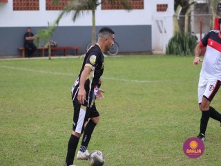 
<a style='margin-left: 5px;' class='btn btn-xs btn-social btn-facebook' href='https://www.facebook.com/sharer/sharer.php?u=https://boladovale.com.br/imgs/800-800-90/conteudo/fotos/1623/img2726.jpg' rel='popup' data-width='500' data-height='400'><i class='fa fa-facebook'></i>Compartilhar <span class='hidden-xs'>no Facebook</span>
</a> 
<a class='btn btn-default btn-xs' target='_blank' href='imgs/800-800-90/conteudo/fotos/1623/img2726.jpg'>
<span class='glyphicon glyphicon-cloud-download'></span> Salvar
</a> 
<span></span>