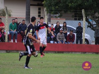 
<a style='margin-left: 5px;' class='btn btn-xs btn-social btn-facebook' href='https://www.facebook.com/sharer/sharer.php?u=https://boladovale.com.br/imgs/800-800-90/conteudo/fotos/1623/img2728.jpg' rel='popup' data-width='500' data-height='400'><i class='fa fa-facebook'></i>Compartilhar <span class='hidden-xs'>no Facebook</span>
</a> 
<a class='btn btn-default btn-xs' target='_blank' href='imgs/800-800-90/conteudo/fotos/1623/img2728.jpg'>
<span class='glyphicon glyphicon-cloud-download'></span> Salvar
</a> 
<span></span>