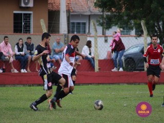 
<a style='margin-left: 5px;' class='btn btn-xs btn-social btn-facebook' href='https://www.facebook.com/sharer/sharer.php?u=https://boladovale.com.br/imgs/800-800-90/conteudo/fotos/1623/img2734.jpg' rel='popup' data-width='500' data-height='400'><i class='fa fa-facebook'></i>Compartilhar <span class='hidden-xs'>no Facebook</span>
</a> 
<a class='btn btn-default btn-xs' target='_blank' href='imgs/800-800-90/conteudo/fotos/1623/img2734.jpg'>
<span class='glyphicon glyphicon-cloud-download'></span> Salvar
</a> 
<span></span>