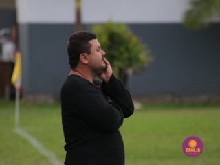 
<a style='margin-left: 5px;' class='btn btn-xs btn-social btn-facebook' href='https://www.facebook.com/sharer/sharer.php?u=https://boladovale.com.br/imgs/800-800-90/conteudo/fotos/1623/img2735.jpg' rel='popup' data-width='500' data-height='400'><i class='fa fa-facebook'></i>Compartilhar <span class='hidden-xs'>no Facebook</span>
</a> 
<a class='btn btn-default btn-xs' target='_blank' href='imgs/800-800-90/conteudo/fotos/1623/img2735.jpg'>
<span class='glyphicon glyphicon-cloud-download'></span> Salvar
</a> 
<span></span>