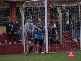 
<a style='margin-left: 5px;' class='btn btn-xs btn-social btn-facebook' href='https://www.facebook.com/sharer/sharer.php?u=https://boladovale.com.br/imgs/800-800-90/conteudo/fotos/1623/img2740.jpg' rel='popup' data-width='500' data-height='400'><i class='fa fa-facebook'></i>Compartilhar <span class='hidden-xs'>no Facebook</span>
</a> 
<a class='btn btn-default btn-xs' target='_blank' href='imgs/800-800-90/conteudo/fotos/1623/img2740.jpg'>
<span class='glyphicon glyphicon-cloud-download'></span> Salvar
</a> 
<span></span>