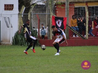 
<a style='margin-left: 5px;' class='btn btn-xs btn-social btn-facebook' href='https://www.facebook.com/sharer/sharer.php?u=https://boladovale.com.br/imgs/800-800-90/conteudo/fotos/1623/img2766.jpg' rel='popup' data-width='500' data-height='400'><i class='fa fa-facebook'></i>Compartilhar <span class='hidden-xs'>no Facebook</span>
</a> 
<a class='btn btn-default btn-xs' target='_blank' href='imgs/800-800-90/conteudo/fotos/1623/img2766.jpg'>
<span class='glyphicon glyphicon-cloud-download'></span> Salvar
</a> 
<span></span>