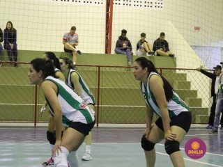 
<a style='margin-left: 5px;' class='btn btn-xs btn-social btn-facebook' href='https://www.facebook.com/sharer/sharer.php?u=https://boladovale.com.br/imgs/800-800-90/conteudo/fotos/1624/img2858.jpg' rel='popup' data-width='500' data-height='400'><i class='fa fa-facebook'></i>Compartilhar <span class='hidden-xs'>no Facebook</span>
</a> 
<a class='btn btn-default btn-xs' target='_blank' href='imgs/800-800-90/conteudo/fotos/1624/img2858.jpg'>
<span class='glyphicon glyphicon-cloud-download'></span> Salvar
</a> 
<span></span>